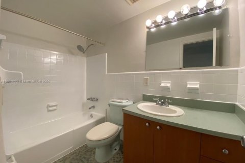 Copropriété à louer à Coral Gables, Floride: 1 chambre, 37.9 m2 № 1978756 - photo 6