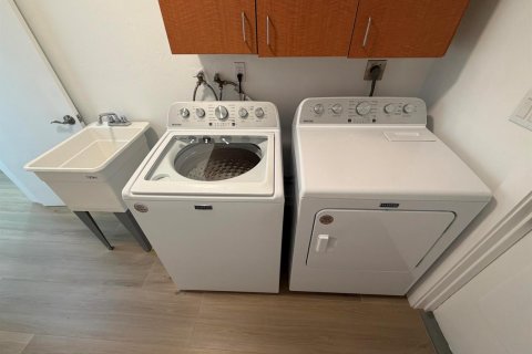 Appartement à louer à Boca Raton, Floride: 2 chambres, 139.35 m2 № 2285902 - photo 17