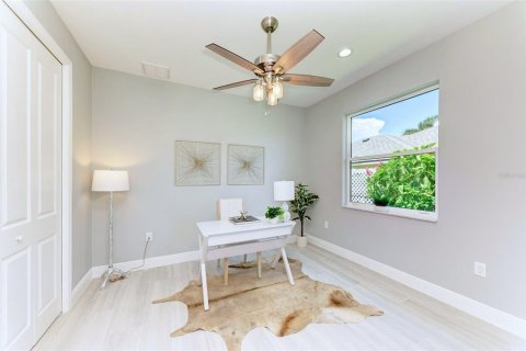 Villa ou maison à vendre à Rotonda, Floride: 3 chambres, 201.6 m2 № 2217447 - photo 25