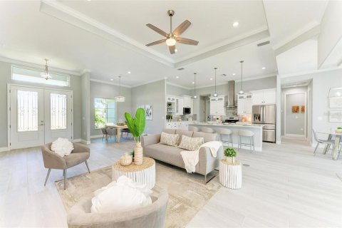 Villa ou maison à vendre à Rotonda, Floride: 3 chambres, 201.6 m2 № 2217447 - photo 3