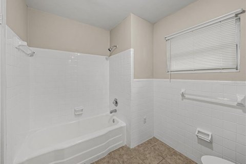 Villa ou maison à vendre à Lakeland, Floride: 3 chambres, 165.09 m2 № 1894296 - photo 20