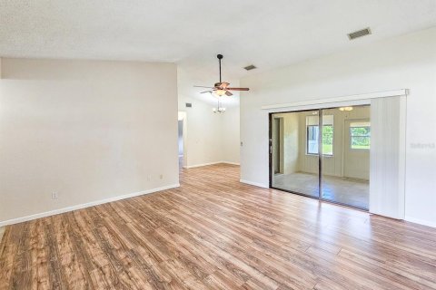Villa ou maison à vendre à Palm Coast, Floride: 3 chambres, 121.05 m2 № 1786314 - photo 6