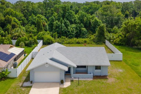 Villa ou maison à vendre à Palm Coast, Floride: 3 chambres, 121.05 m2 № 1786314 - photo 4