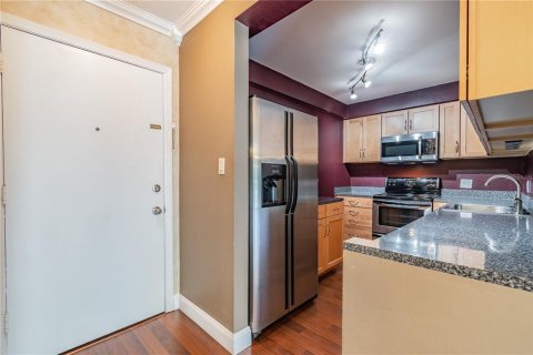 Condominio en venta en Tampa, Florida, 1 dormitorio, 61.97 m2 № 1866762 - foto 4
