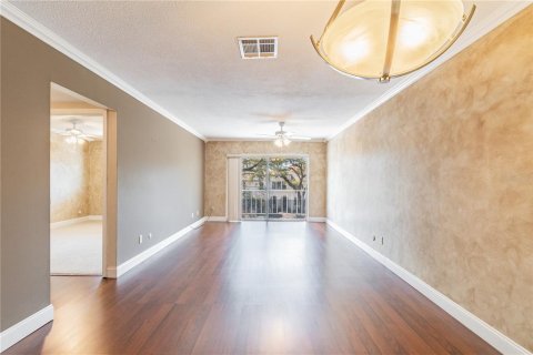 Condominio en venta en Tampa, Florida, 1 dormitorio, 61.97 m2 № 1866762 - foto 6