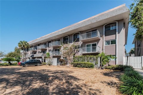 Condominio en venta en Tampa, Florida, 1 dormitorio, 61.97 m2 № 1866762 - foto 29