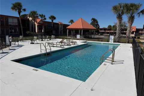 Appartement à louer à Davenport, Floride: 1 chambre, 27.87 m2 № 2314205 - photo 8