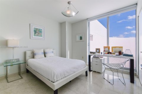 Condo in Aventura, Florida, 2 bedrooms  № 1994278 - photo 17