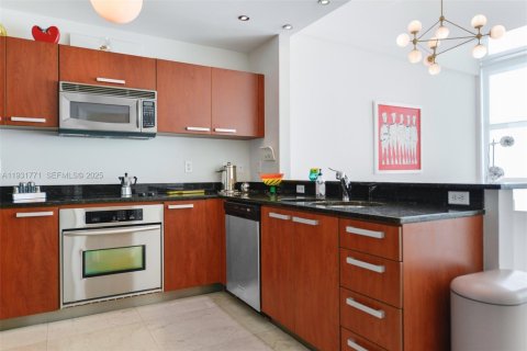 Condo in Aventura, Florida, 2 bedrooms  № 1994278 - photo 6