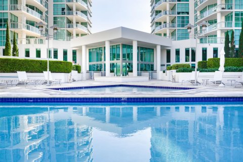 Condo in Aventura, Florida, 2 bedrooms  № 1994278 - photo 27