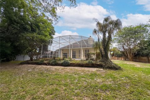 House in Oviedo, Florida 4 bedrooms, 243.68 sq.m. № 2339668 - photo 27