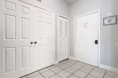 Condominio en venta en Kissimmee, Florida, 3 dormitorios, 130.99 m2 № 1834801 - foto 3