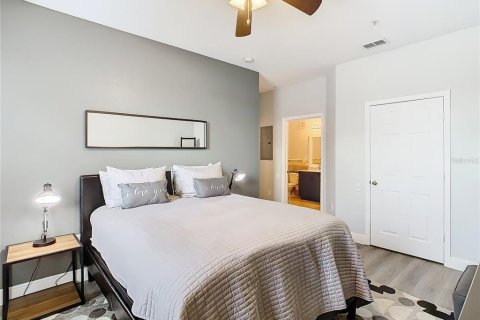 Condominio en venta en Kissimmee, Florida, 3 dormitorios, 130.99 m2 № 1834801 - foto 27