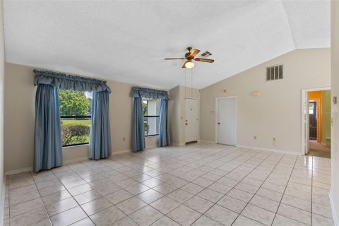 House in Kissimmee, Florida 3 bedrooms, 134.52 sq.m. № 1854405 - photo 5