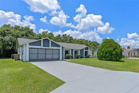 House in Kissimmee, Florida 3 bedrooms, 134.52 sq.m. № 1854405 - photo 3