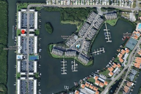 Condo in Tampa, Florida, 1 bedroom  № 2388144 - photo 20