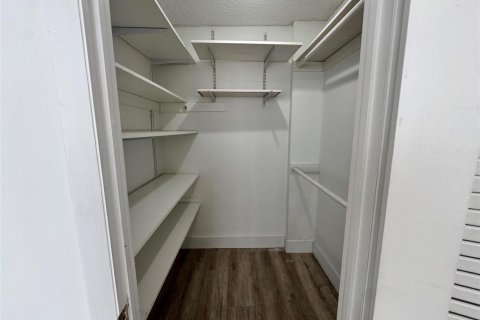 Copropriété à vendre à Miami Beach, Floride: 2 chambres, 109.16 m2 № 2153775 - photo 10