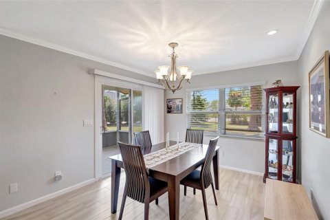 Купить кондоминиум в Сарасота, Флорида 8 комнат, 109.44м2, № 1598422 - фото 12