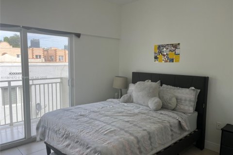 Apartment in Miami, Florida 2 bedrooms, 78.97 sq.m. № 1890462 - photo 2