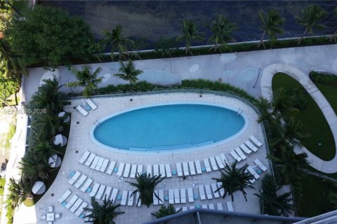 Condominio en venta en Miami, Florida, 1 dormitorio, 79.34 m2 № 2026652 - foto 8
