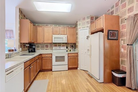 Villa ou maison à vendre à Poinciana, Floride: 2 chambres, 100.8 m2 № 1578642 - photo 12