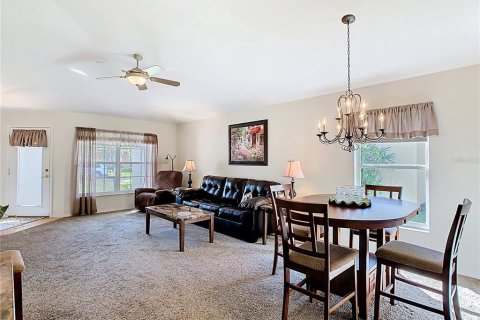 Villa ou maison à vendre à Poinciana, Floride: 2 chambres, 100.8 m2 № 1578642 - photo 8