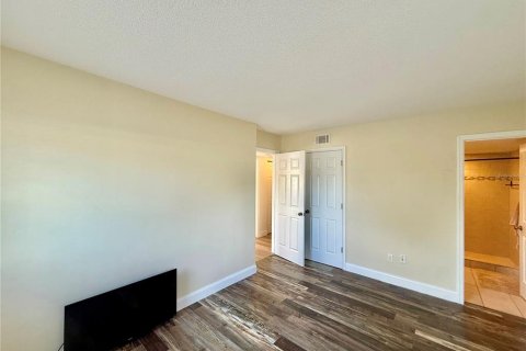Copropriété à louer à Clearwater, Floride: 2 chambres, 102.19 m2 № 2095685 - photo 12