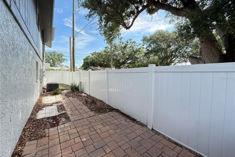 Copropriété à louer à Clearwater, Floride: 2 chambres, 102.19 m2 № 2095685 - photo 19