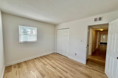 Copropriété à louer à Clearwater, Floride: 2 chambres, 102.19 m2 № 2095685 - photo 10