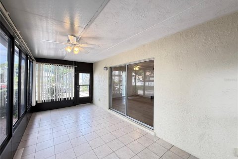 Copropriété à louer à Clearwater, Floride: 2 chambres, 102.19 m2 № 2095685 - photo 16