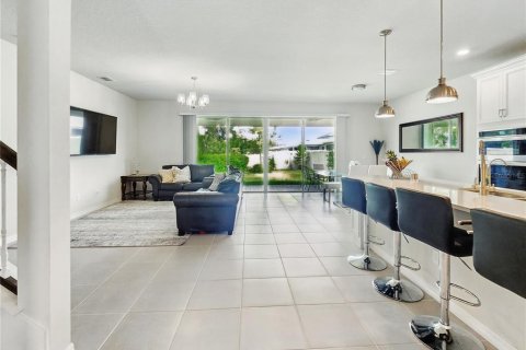House in RIVER RUN PRESERVE in Sanford, Florida 5 bedrooms, 265.89 sq.m. № 1666833 - photo 20