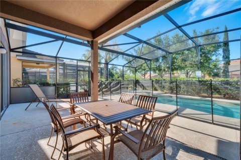 Villa ou maison à vendre à Davenport, Floride: 6 chambres, 281.68 m2 № 2095438 - photo 2