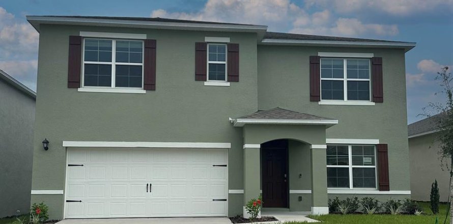 Villa ou maison à Haines City, Floride 5 chambres, 241.64 m2 № 2433247
