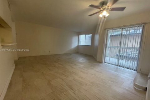 Снять в аренду кондоминиум в Корал-Спрингс, Флорида 1 спальня, 65.03м2, № 2036168 - фото 7