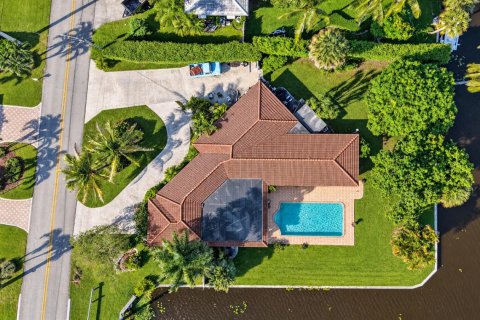 Villa ou maison à vendre à West Palm Beach, Floride: 4 chambres, 255.48 m2 № 2422522 - photo 3