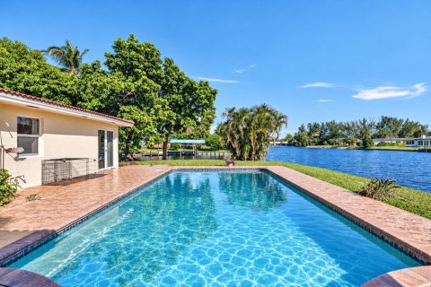 Villa ou maison à vendre à West Palm Beach, Floride: 4 chambres, 255.48 m2 № 2422522 - photo 15