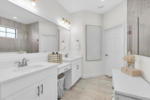 Casa en venta en Odessa, Florida, 4 dormitorios, 223.99 m2 № 2377950 - foto 19