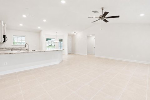 Villa ou maison à vendre à Port St. Lucie, Floride: 3 chambres, 143.07 m2 № 2261685 - photo 8