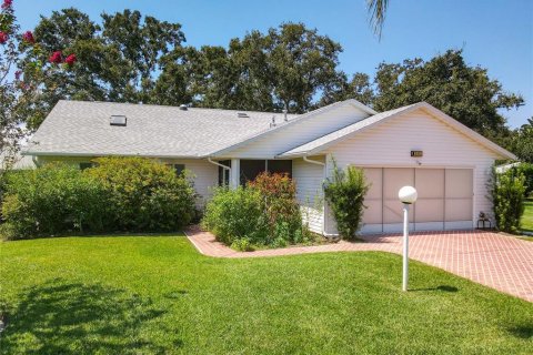 Casa en venta en Leesburg, Florida, 2 dormitorios, 167.22 m2 № 1918360 - foto 2