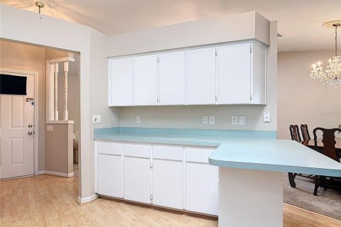 Casa en venta en Leesburg, Florida, 2 dormitorios, 167.22 m2 № 1918360 - foto 18