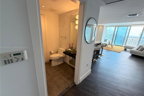 Снять в аренду кондоминиум в Майами, Флорида 2 спальни, 139.35м2, № 1983750 - фото 20