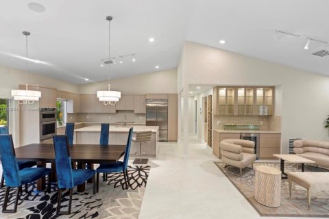 Villa ou maison à vendre à Boca Raton, Floride: 4 chambres, 333.7 m2 № 1948583 - photo 9