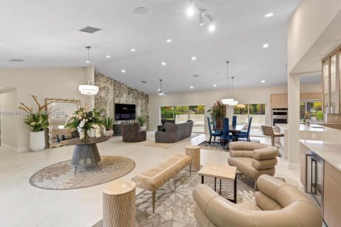 Villa ou maison à vendre à Boca Raton, Floride: 4 chambres, 333.7 m2 № 1948583 - photo 8