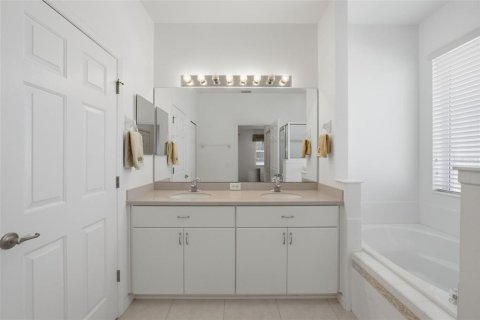 Casa en venta en Leesburg, Florida, 3 dormitorios, 177.72 m2 № 2132553 - foto 17