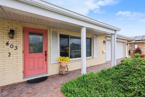 Villa ou maison à vendre à Sun City Center, Floride: 3 chambres, 151.71 m2 № 2410400 - photo 3