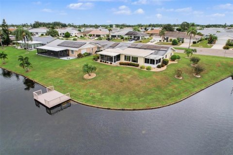 Villa ou maison à vendre à Sun City Center, Floride: 3 chambres, 151.71 m2 № 2410400 - photo 24