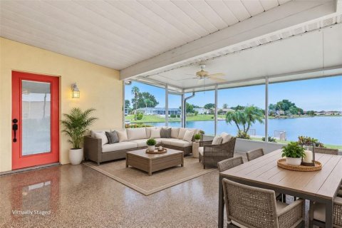 Villa ou maison à vendre à Sun City Center, Floride: 3 chambres, 151.71 m2 № 2410400 - photo 20