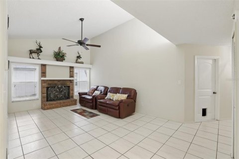 Casa en venta en Orlando, Florida, 4 dormitorios, 184.69 m2 № 1513283 - foto 20