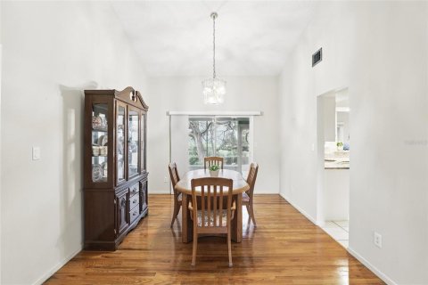 Casa en venta en Orlando, Florida, 4 dormitorios, 184.69 m2 № 1513283 - foto 11