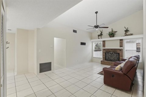 Casa en venta en Orlando, Florida, 4 dormitorios, 184.69 m2 № 1513283 - foto 19